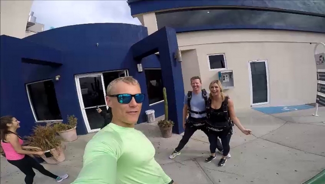 Hazte tu foto con tus amigos